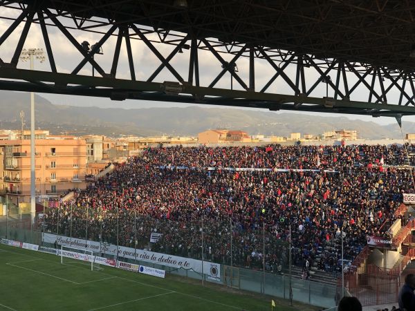 CATANIA - REGGINA 4-1: Finisce a Catania il sogno degli amaranto