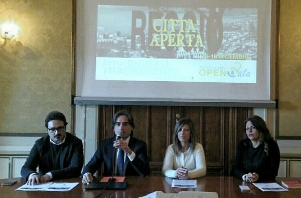 Reggio Città Aperta, iniziativa sull'universo digitale