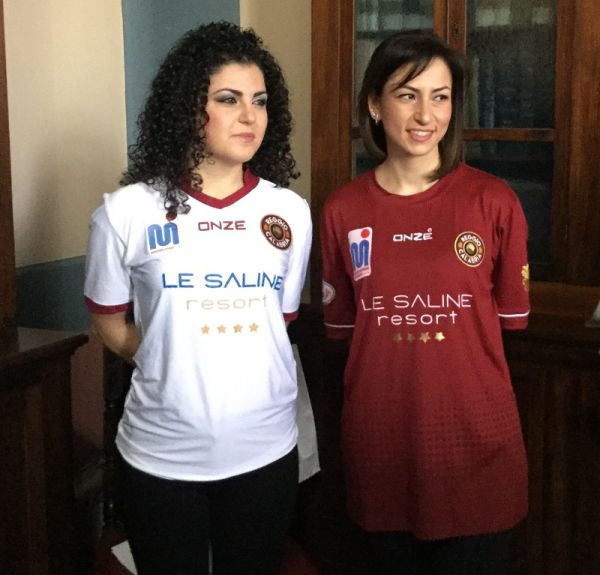 ASD Reggio Calabria, presentata la nuova maglia