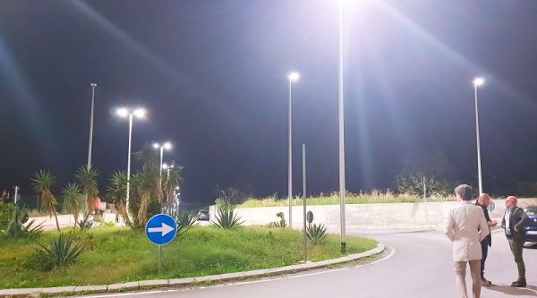 Comune di Reggio Calabria, attivata illuminazione a Ravagnese