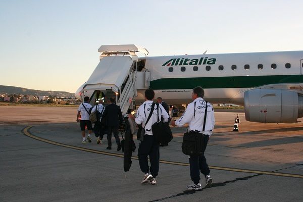 M5S, aeroporti di Reggio e Crotone sono salvi