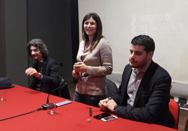 M5S, la Dieni ha presentato le misure del RdC e PdC