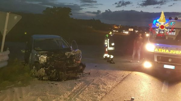 Vigili del Fuoco Calabria, grave incidente stradale